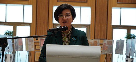 Архив Президента презентовал сборник о Ныгмете Нурмакове фото галереи 3